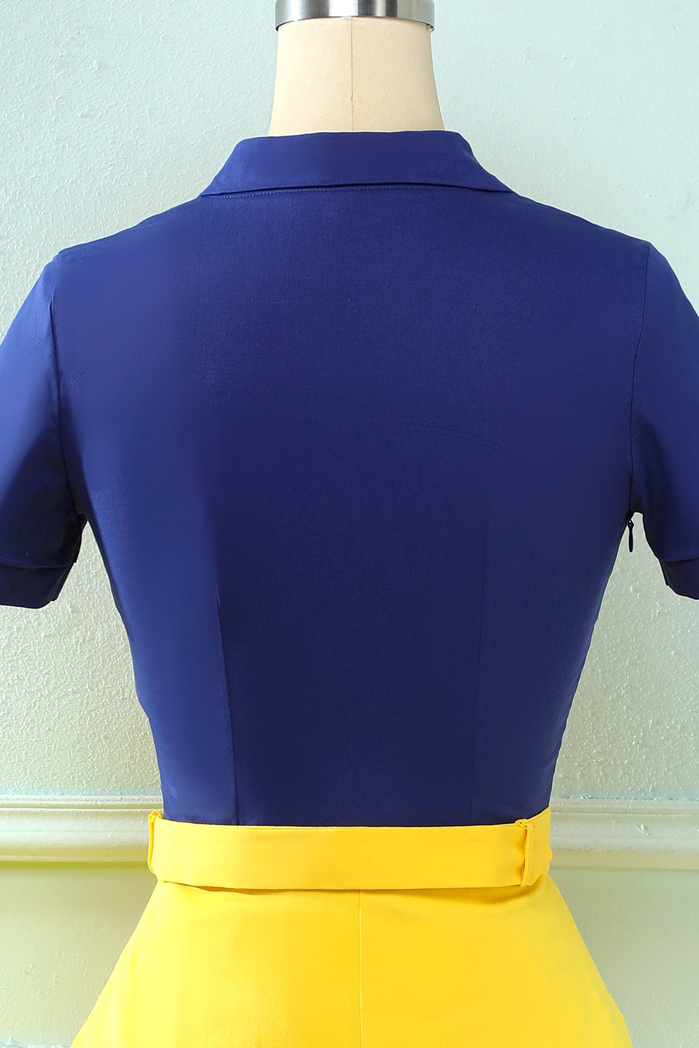 Vestido De Trapecio Vintage Con Cuello De Solapa