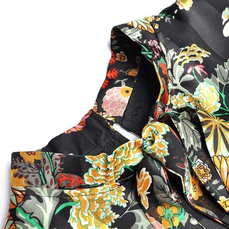 Vestido Floral Negro De Cintura Alta De Los Años 40