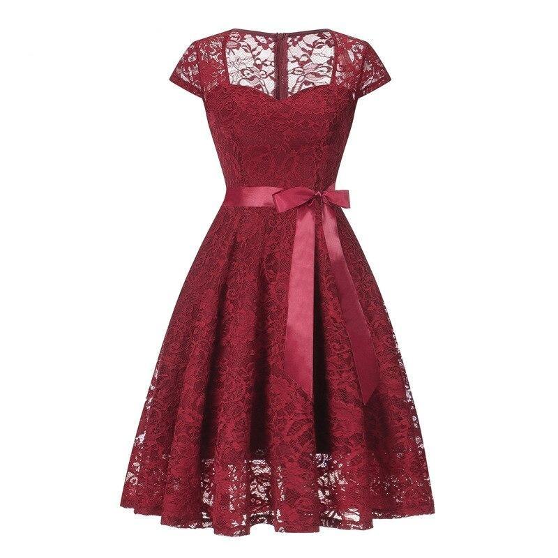 Vestido Vintage Bordado Burdeos