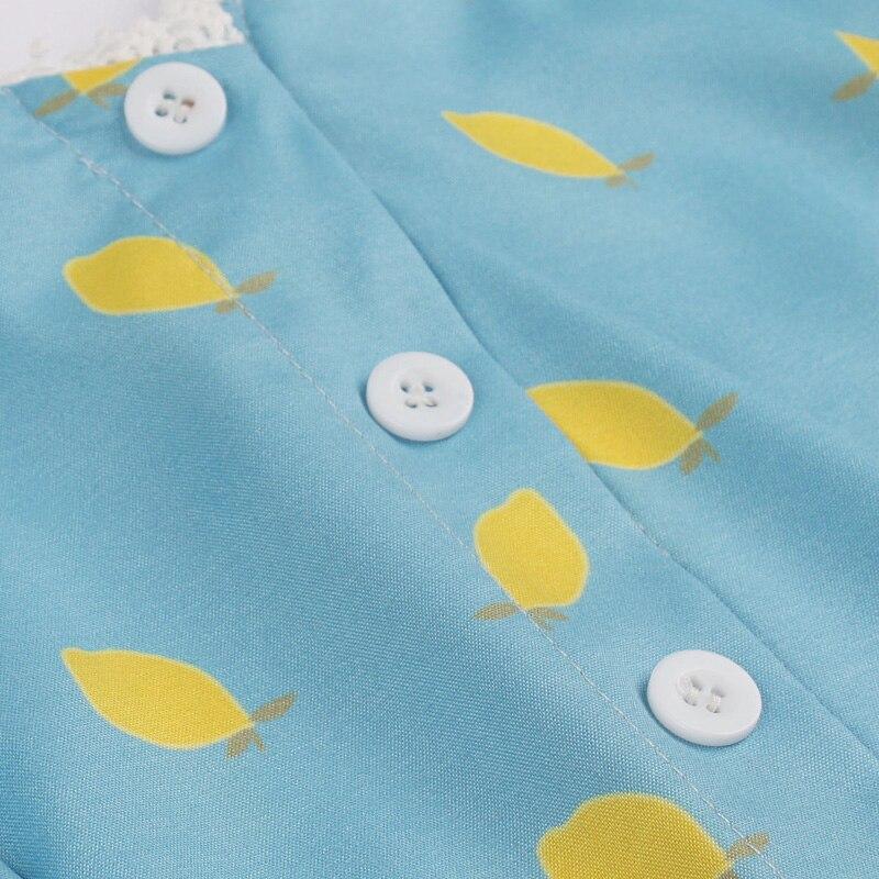 Vestido Vintage Con Cuello De Encaje