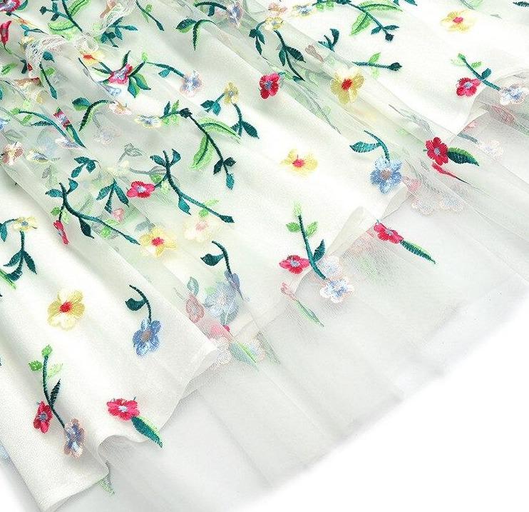 Vestido Vintage Moderno Blanco