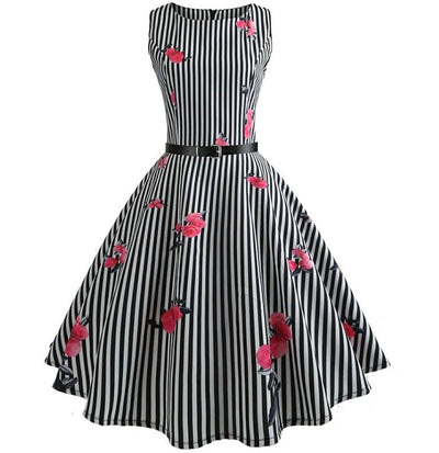 Vestido Vintage De Rayas En Blanco Y Negro