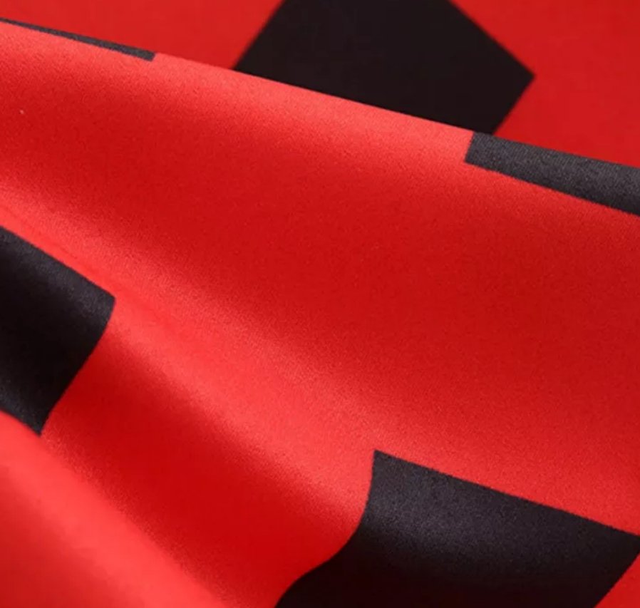 Vestido Vintage Rojo Moderno